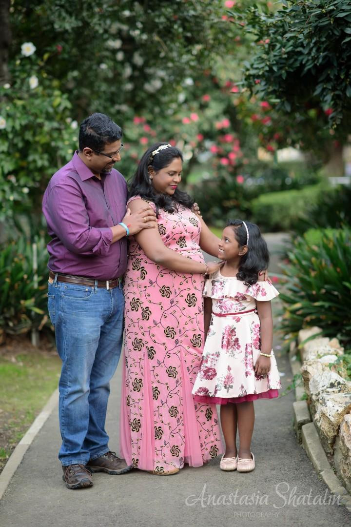 Maternity photographer Sacramento, Roseville, Rocklin, Folsom. Family photographer in Roseville, Rocklin, Folsom, Sacramento