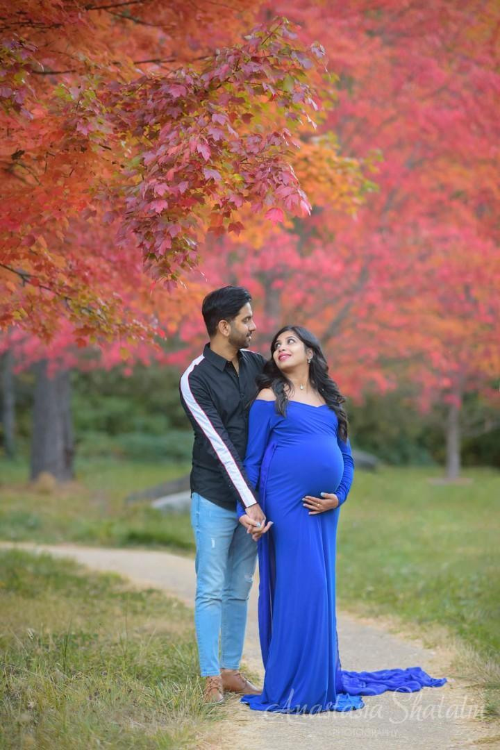 Fall pregnancy photos Rocklin, Roseville, Sacramento. Family photographer in Roseville, Rocklin, Folsom, Sacramento