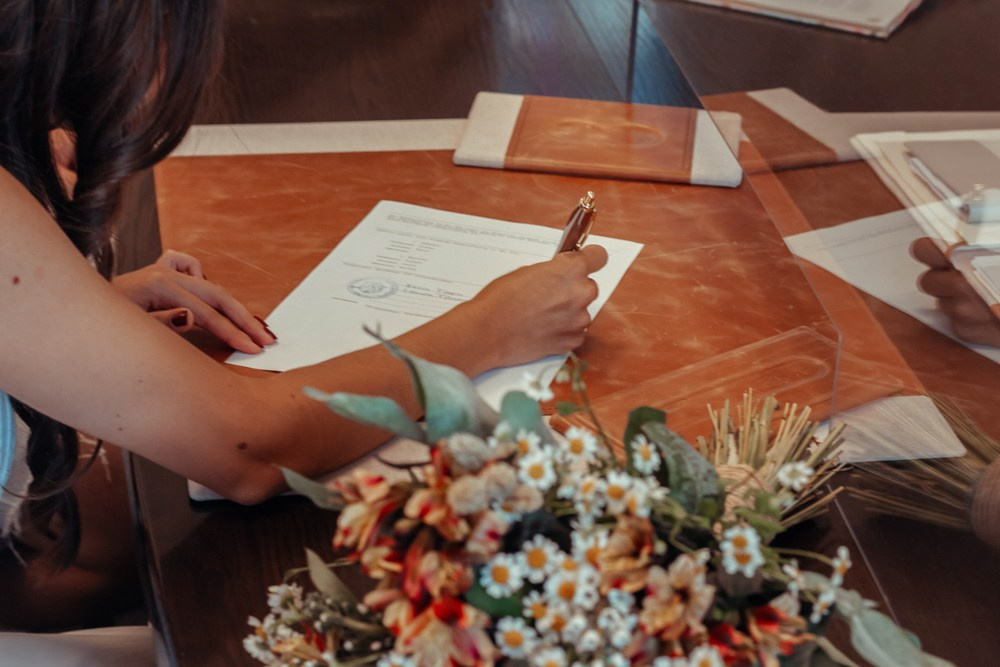 Kevin & Laura Standesamt. Fotografie Vitalij Krispin