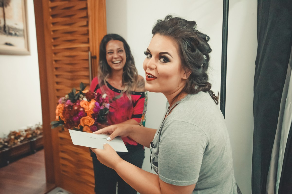 Making Of de Prova de Vestido e Make. Fotógrafa de Eventos em São Paulo e Sorocaba Kika Damasceno