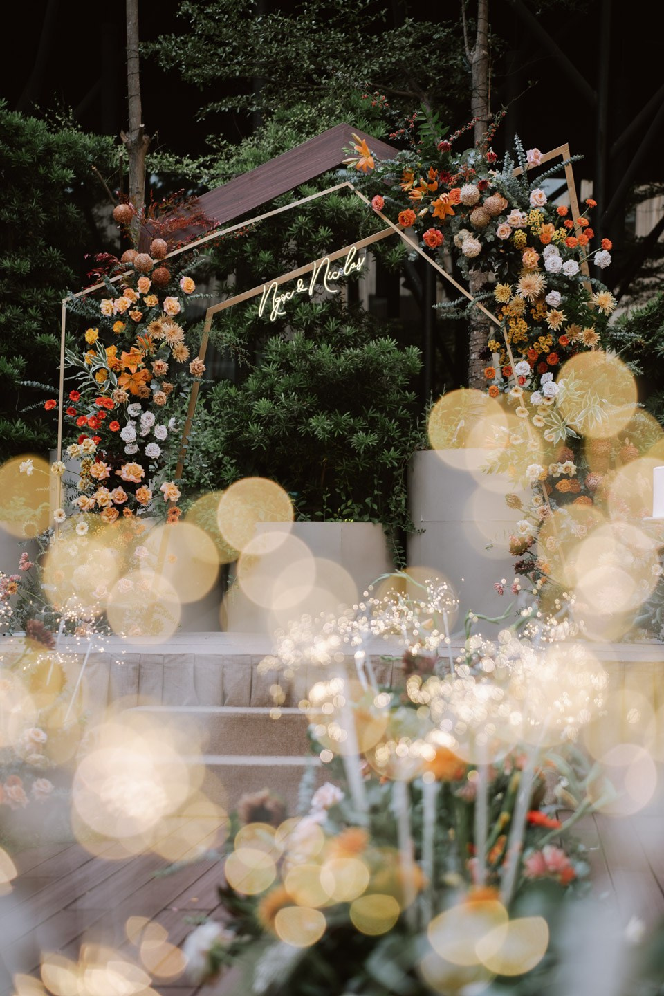 NICOLAS & LUCIE. WEDDING PHOTOGRAPHER IN VIETNAM