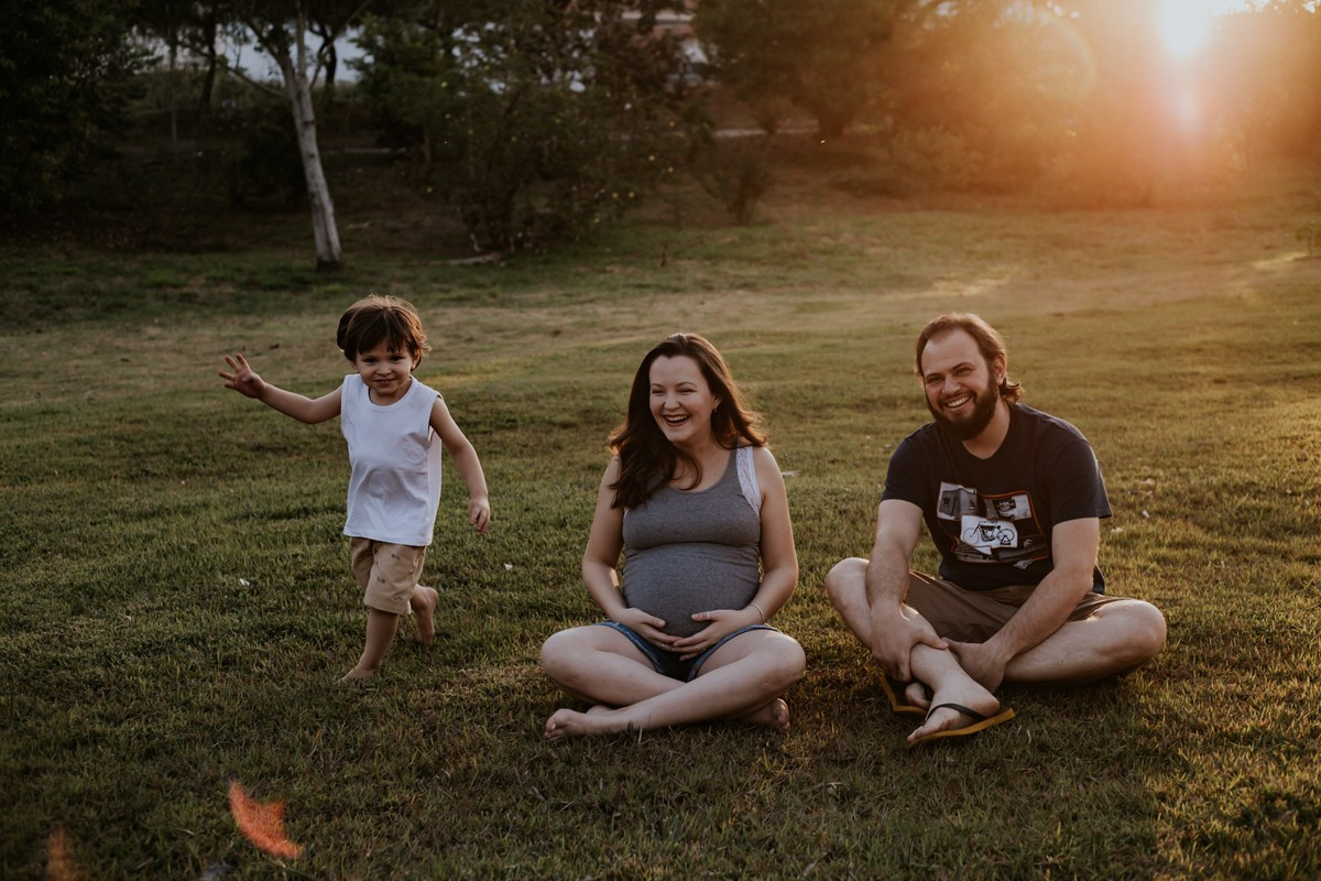 Luana, Victor e Theo a espera de Luísa. Fotógrafa de Eventos em São Paulo e Sorocaba Kika Damasceno