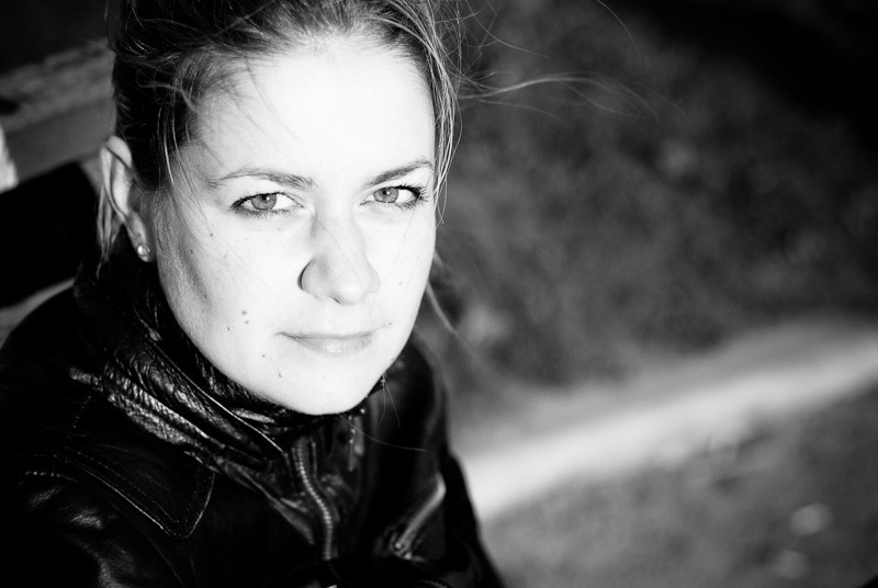 Jana and Katya at Mikhailovsky garden. Victoria Dini. Art photography in London / Folkestone, UK