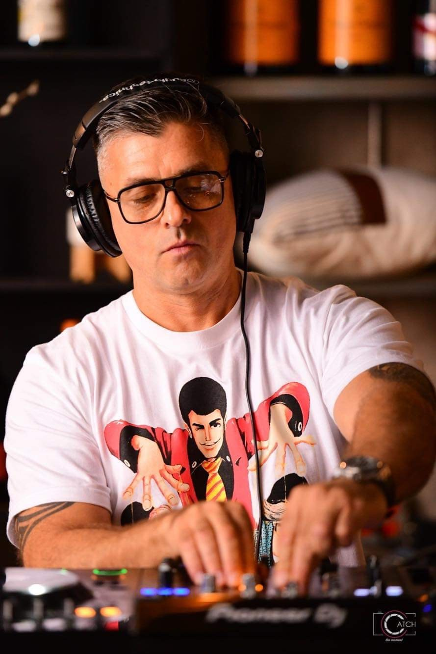 ABOUT & CONTACT. Mazal Tov Studio