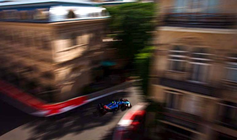 FORMULA 1. WORLDWIDE COMMERCIAL AUTOMOTIVE PHOTOGRAPHER