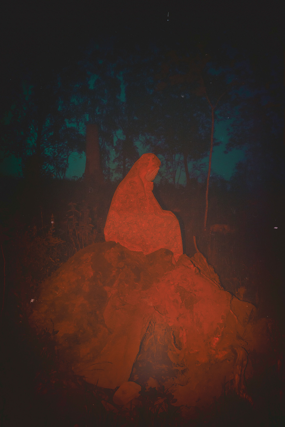 Between the Lives. Artist photographer Anna Biletska