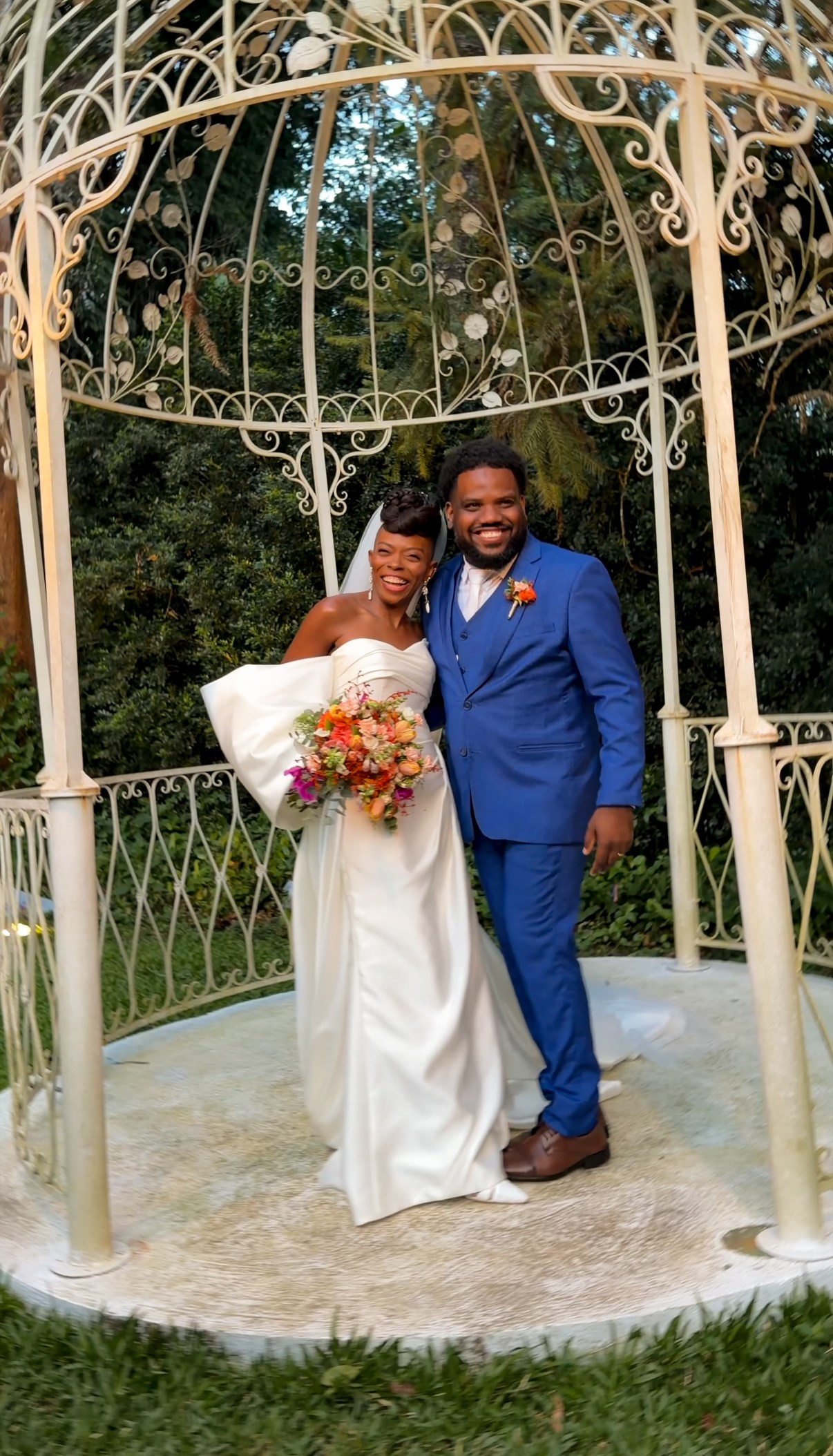 Casamento Vanessa & Wellington no Château do Lago | Santier Stories