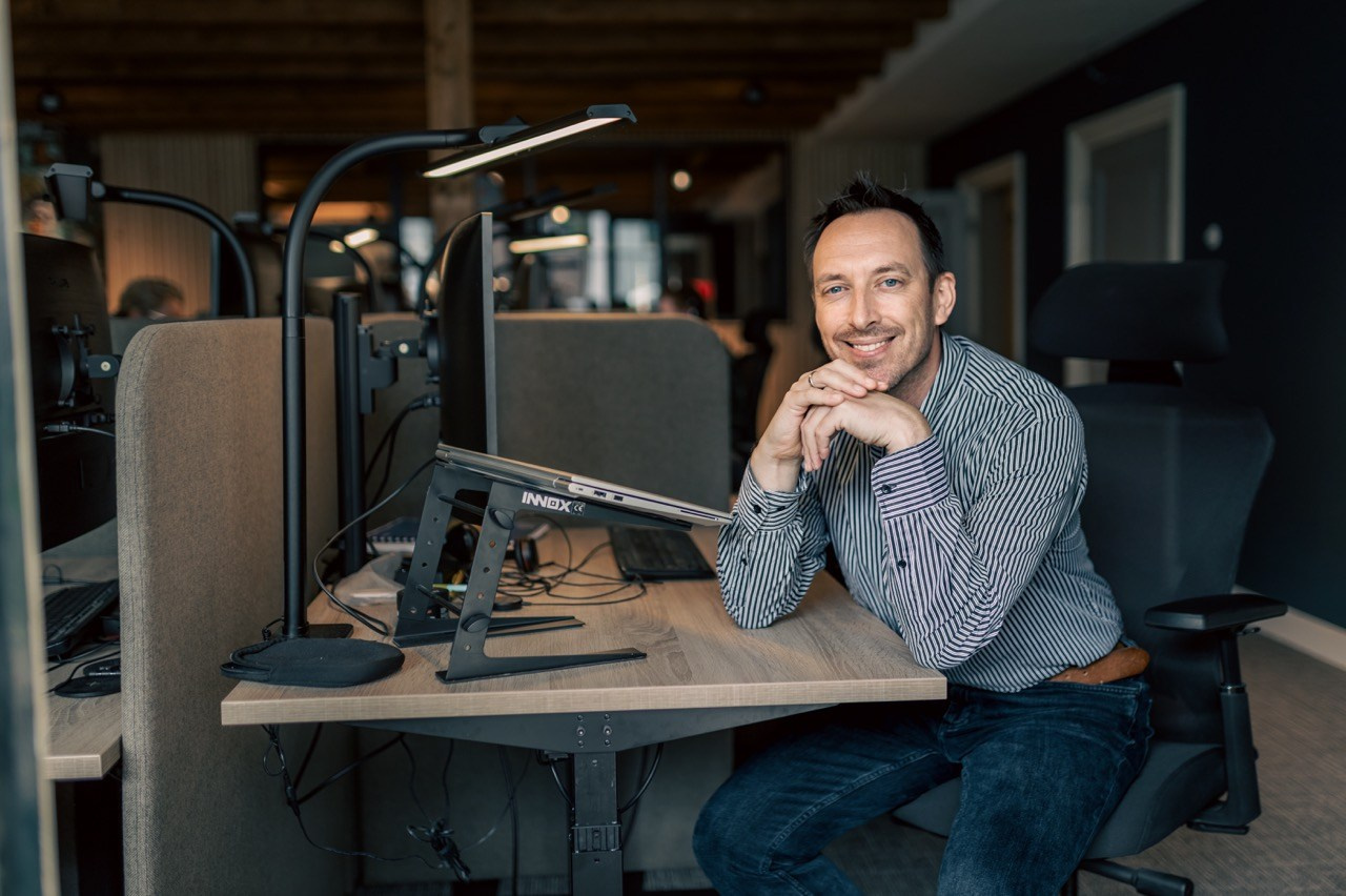 Dana Lišková - Portrait and brand photographer Prague - Business portrait Prague - Brand photo Prague - Business and corporate portrait Prague - Corporate photography Prague