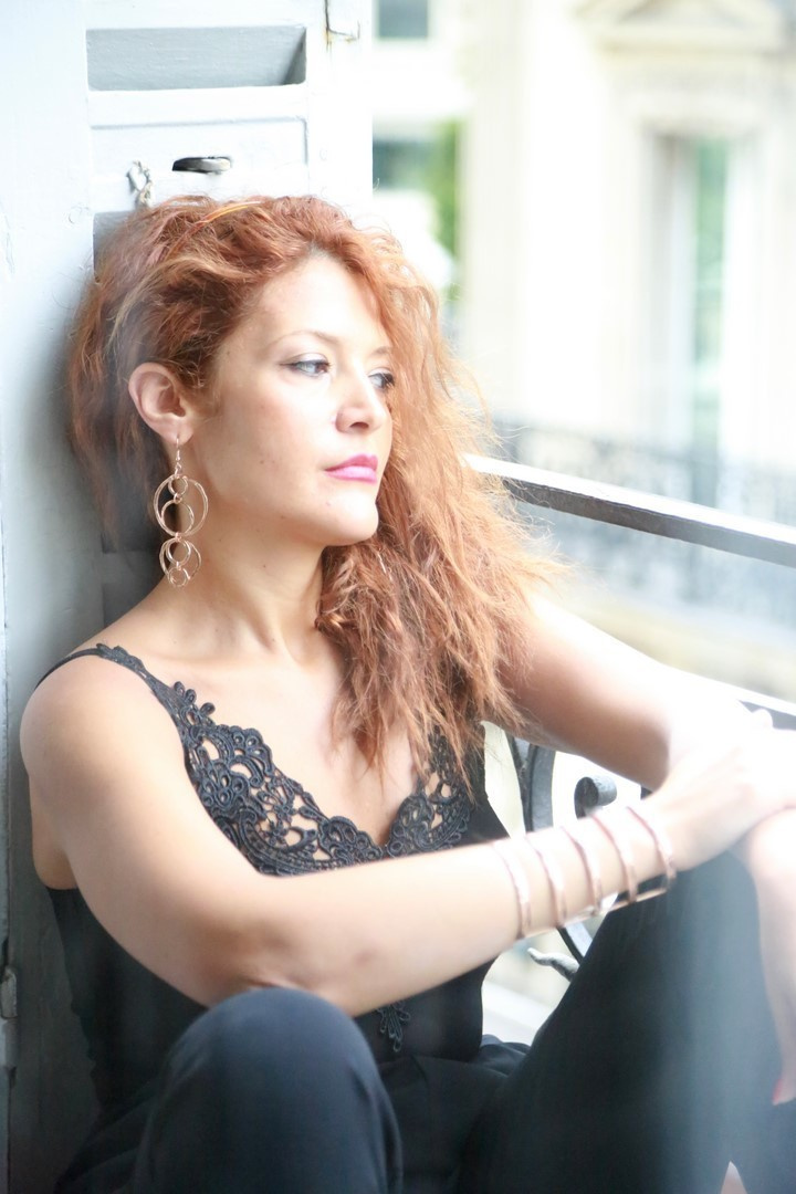 Mira designer de d’intérieur. Natalia Bogdanovska. Films et photographie corporate en France