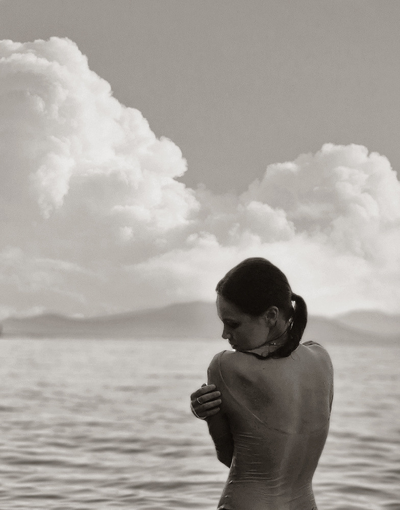 Diana & Ocean. Yana Bobrova | Artistic Photography