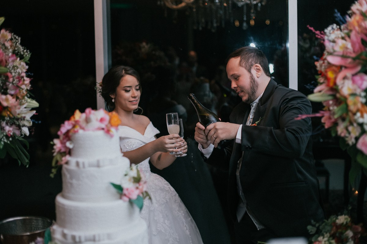 Felipe e Letícia. Fotógrafa de Eventos em São Paulo e Sorocaba Kika Damasceno
