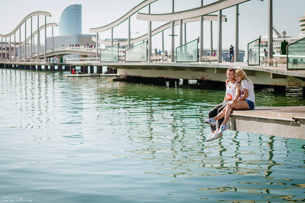 Dynamiczna sesja zdjęciowa w Barcelonie. Fotograf w Barcelonie Hiszpanii Maslik Yulia