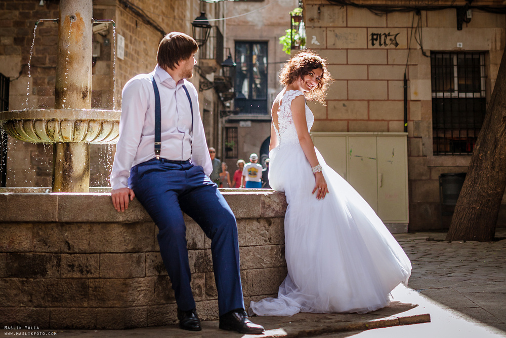 Wedding photo session in Lloret de Mar. Photographer in Barcelona Spain Maslik Yulia