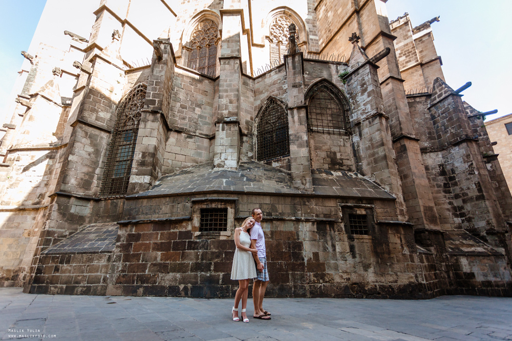 Летняя семейная фотосессия в Барселоне. Фотограф в Барселоне Испании Маслик Юлия