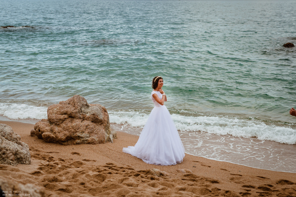 Wedding photo session in Lloret de Mar. Photographer in Barcelona Spain Maslik Yulia