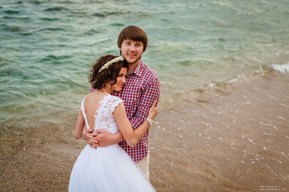Wedding photo session in Lloret de Mar. Photographer in Barcelona Spain Maslik Yulia
