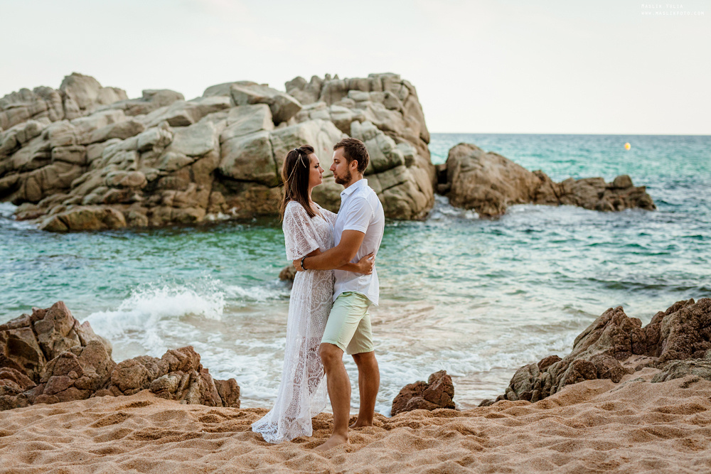 Пляжная фотосессия в Калелье. Фотограф в Барселоне Испании Маслик Юлия