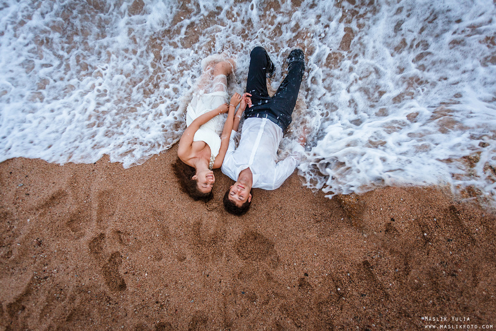 Морская свадебная фотосессия в Испании. Фотограф в Барселоне Испании Маслик Юлия