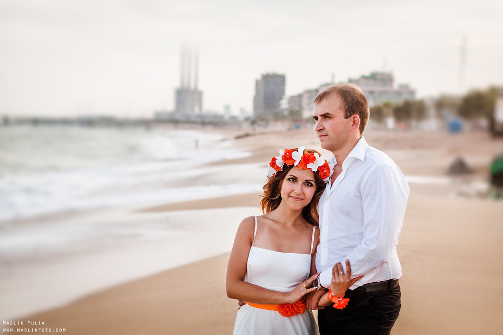 Wedding photo session in Badalona, Spain. Photographer in Barcelona Spain Maslik Yulia