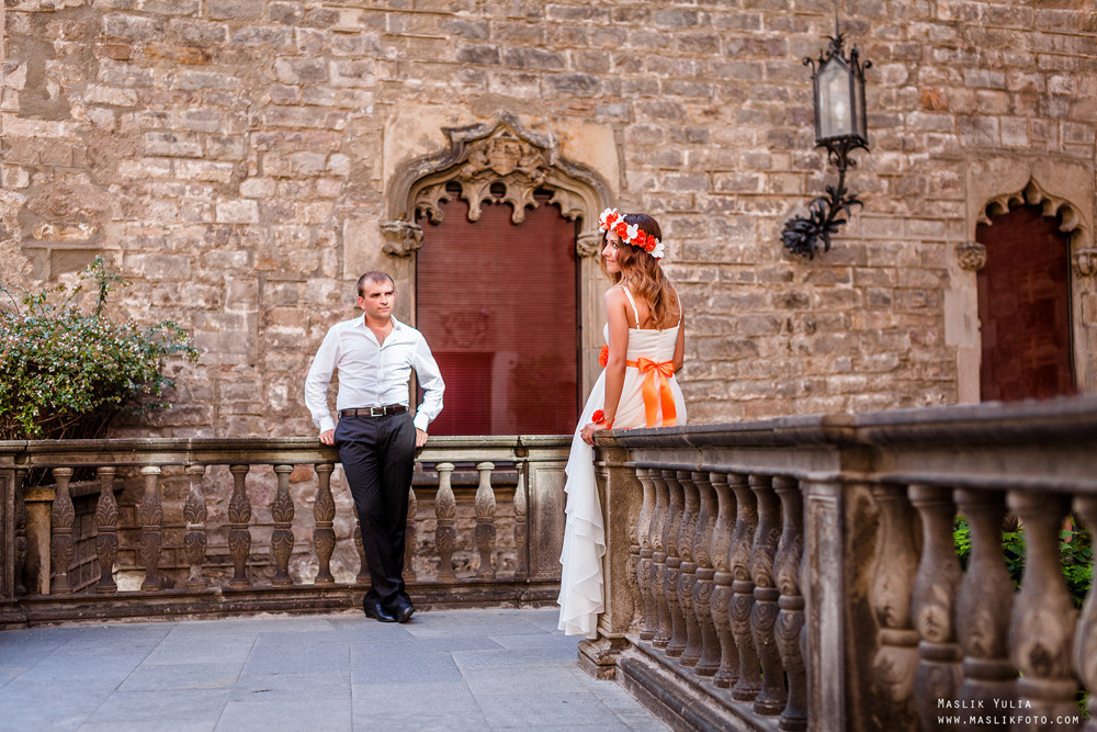Wedding photo session in Badalona, Spain. Photographer in Barcelona Spain Maslik Yulia