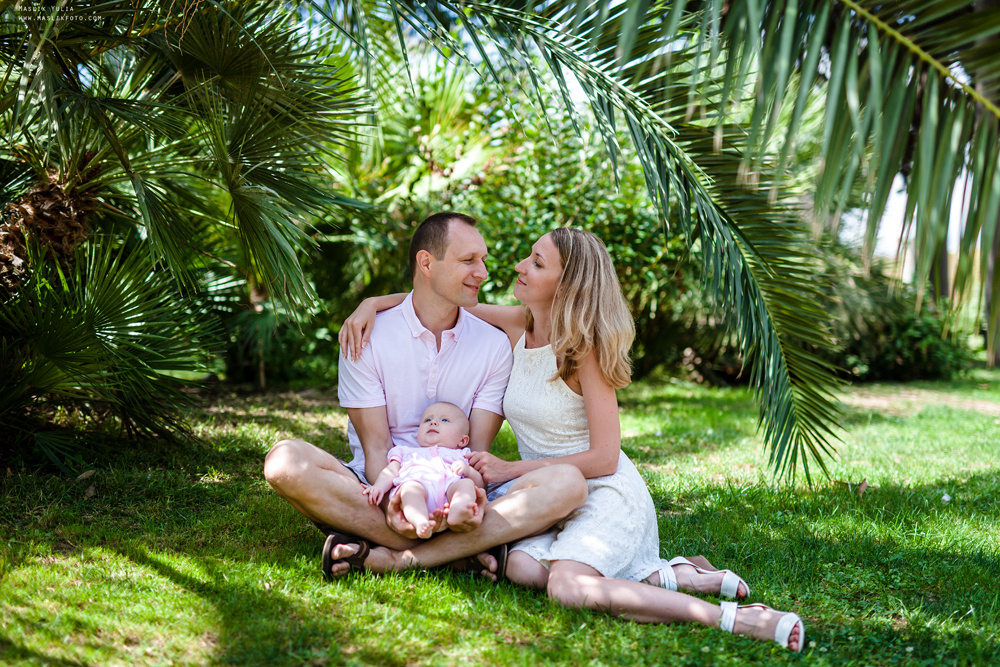 Летняя семейная фотосессия в Барселоне. Фотограф в Барселоне Испании Маслик Юлия
