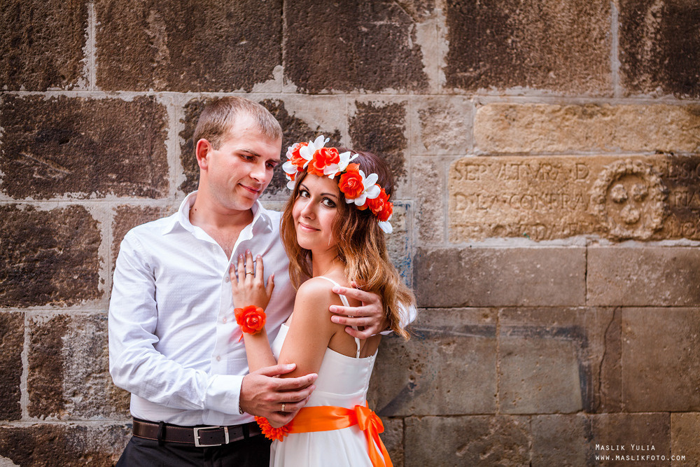 Wedding photo session in Badalona, Spain. Photographer in Barcelona Spain Maslik Yulia