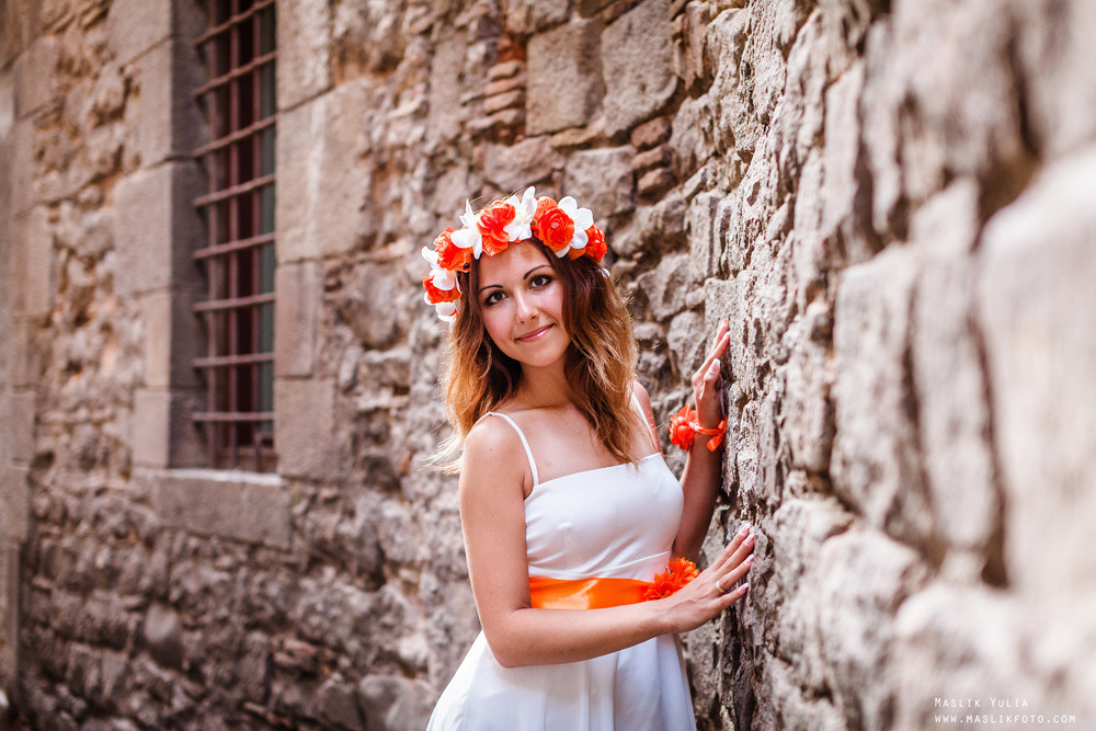 Wedding photo session in Badalona, Spain. Photographer in Barcelona Spain Maslik Yulia