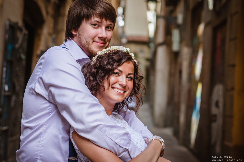 Wedding photo session in Lloret de Mar. Photographer in Barcelona Spain Maslik Yulia