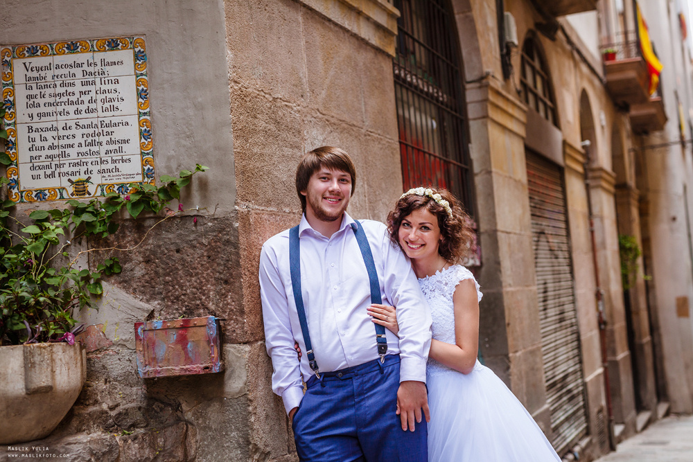 Wedding photo session in Lloret de Mar. Photographer in Barcelona Spain Maslik Yulia