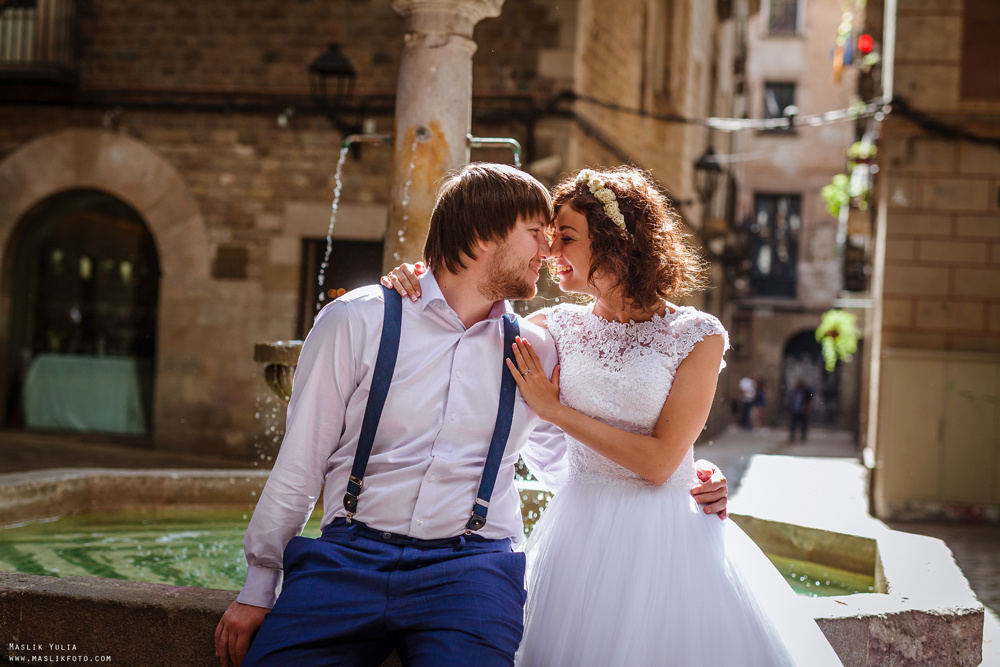 Wedding photo session in Lloret de Mar. Photographer in Barcelona Spain Maslik Yulia