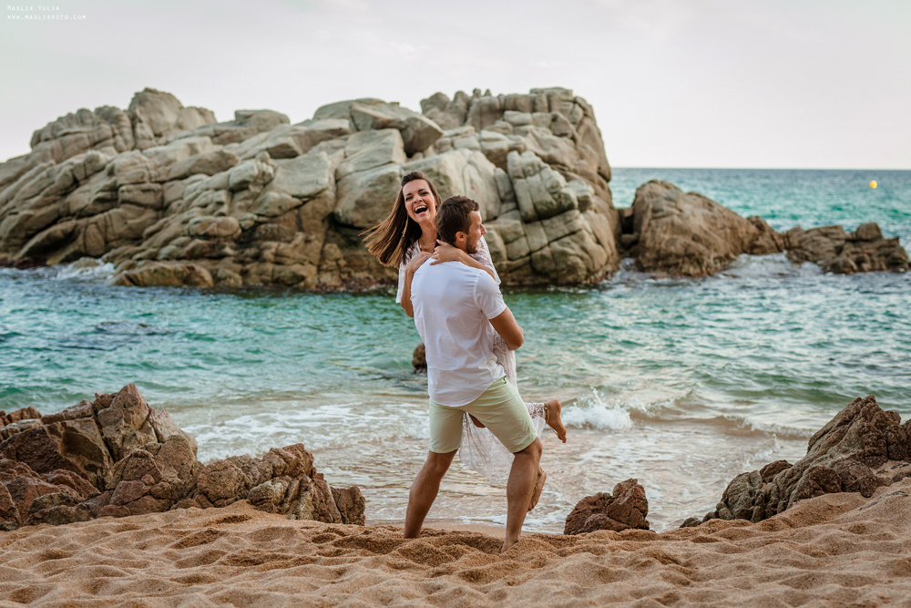 Пляжная фотосессия в Калелье. Фотограф в Барселоне Испании Маслик Юлия