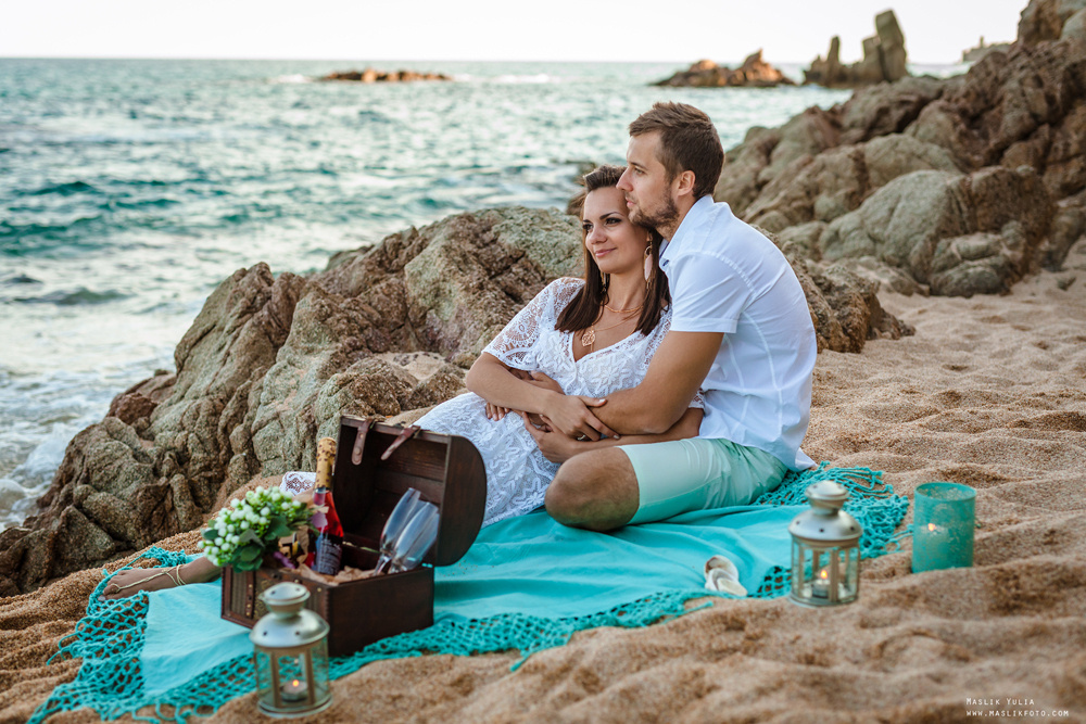 Пляжная фотосессия в Калелье. Фотограф в Барселоне Испании Маслик Юлия