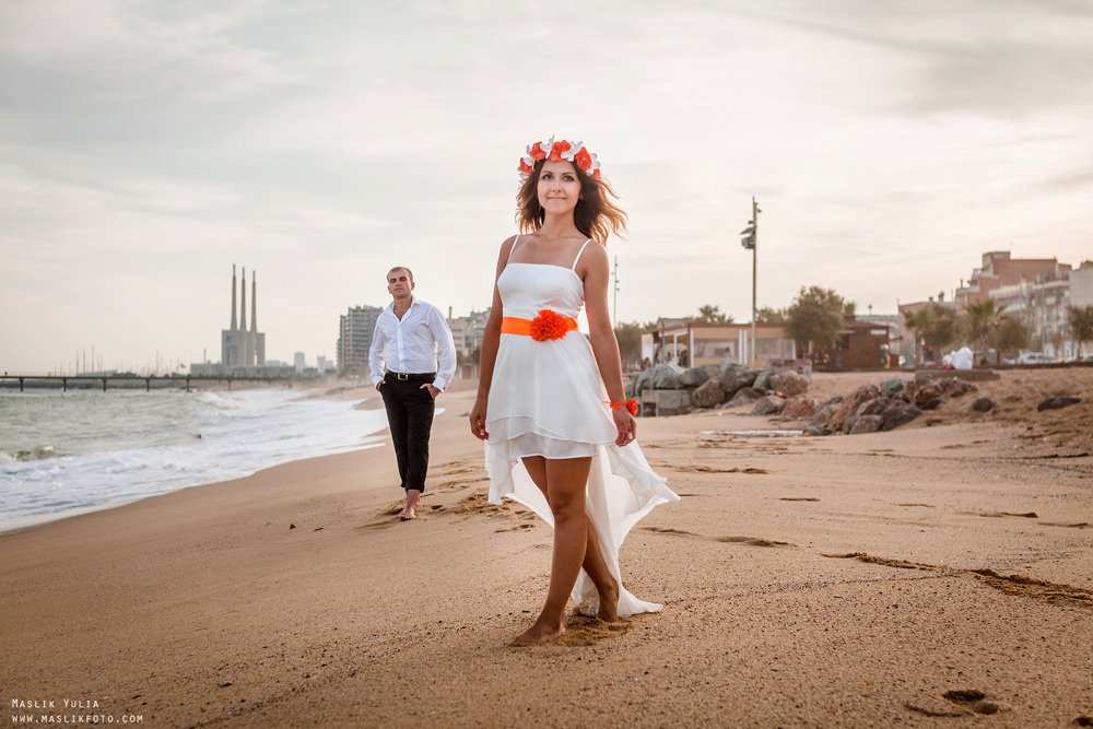 Wedding photo session in Badalona, Spain. Photographer in Barcelona Spain Maslik Yulia