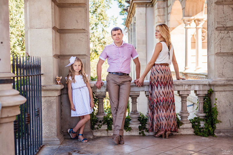 Летняя семейная фотосессия в Барселоне. Фотограф в Барселоне Испании Маслик Юлия