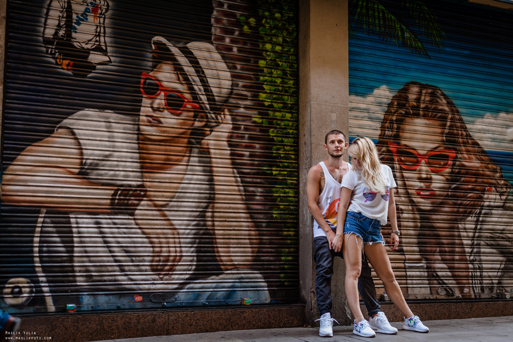 Dynamiczna sesja zdjęciowa w Barcelonie. Fotograf w Barcelonie Hiszpanii Maslik Yulia