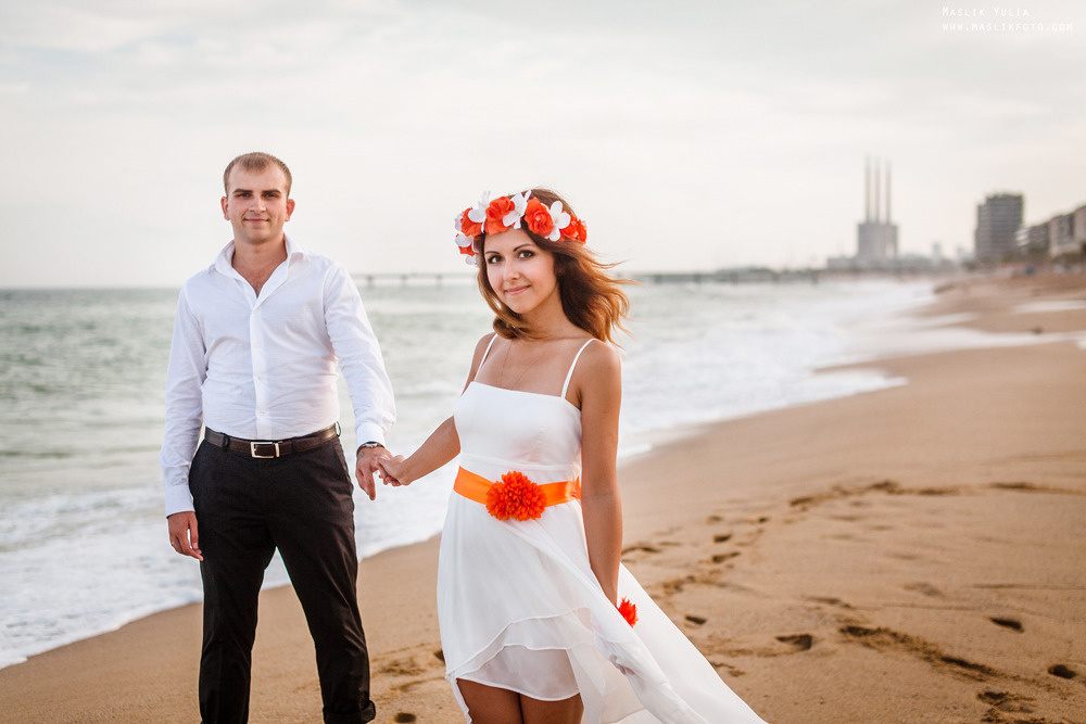 Wedding photo session in Badalona, Spain. Photographer in Barcelona Spain Maslik Yulia