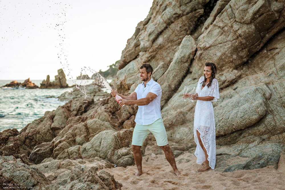 Пляжная фотосессия в Калелье. Фотограф в Барселоне Испании Маслик Юлия