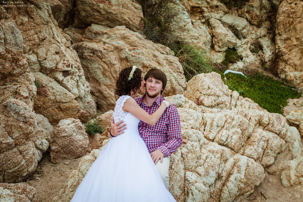 Wedding photo session in Lloret de Mar. Photographer in Barcelona Spain Maslik Yulia