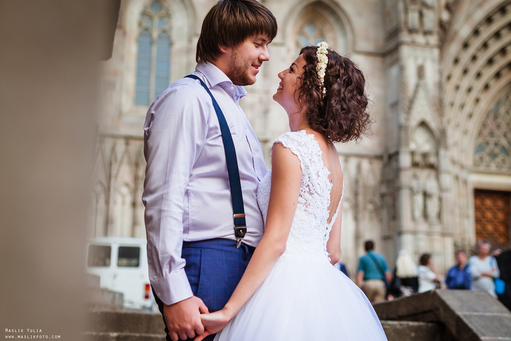 Wedding photo session in Lloret de Mar. Photographer in Barcelona Spain Maslik Yulia