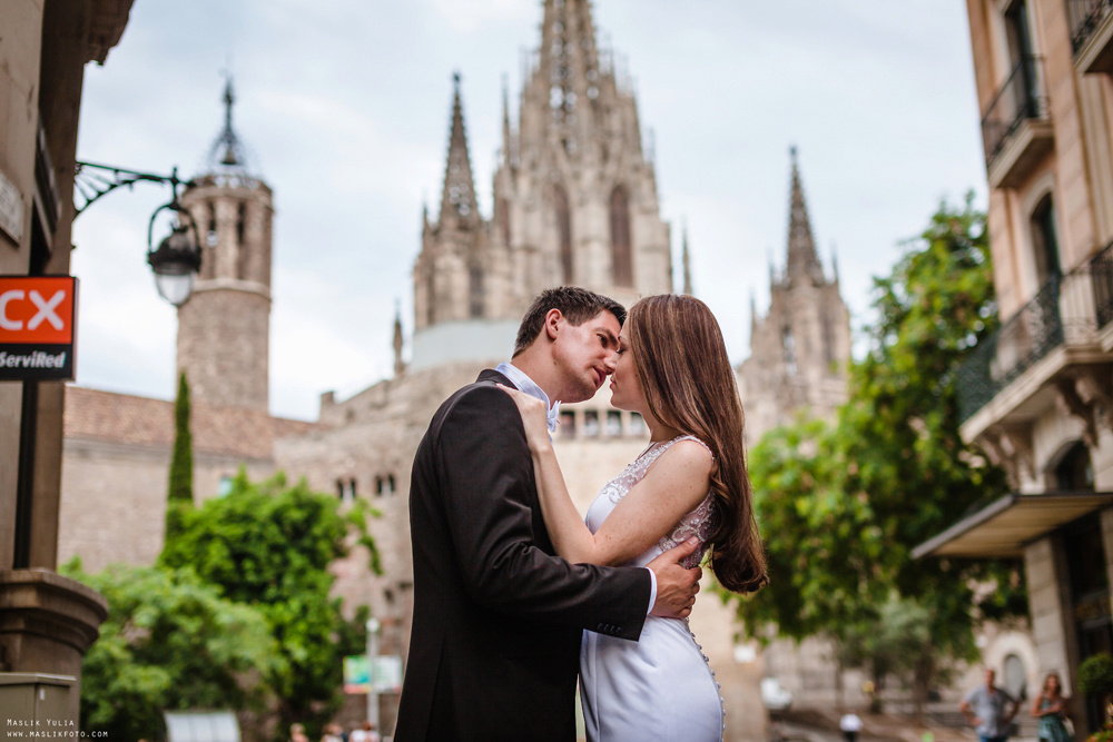 Sesja ślubna w Blanes - Hiszpania. Fotograf w Barcelonie Hiszpanii Maslik Yulia