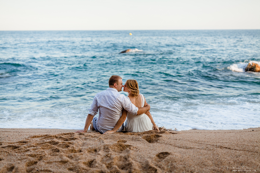 Нежная фотосессия в Барселоне. Фотограф в Барселоне Испании Маслик Юлия