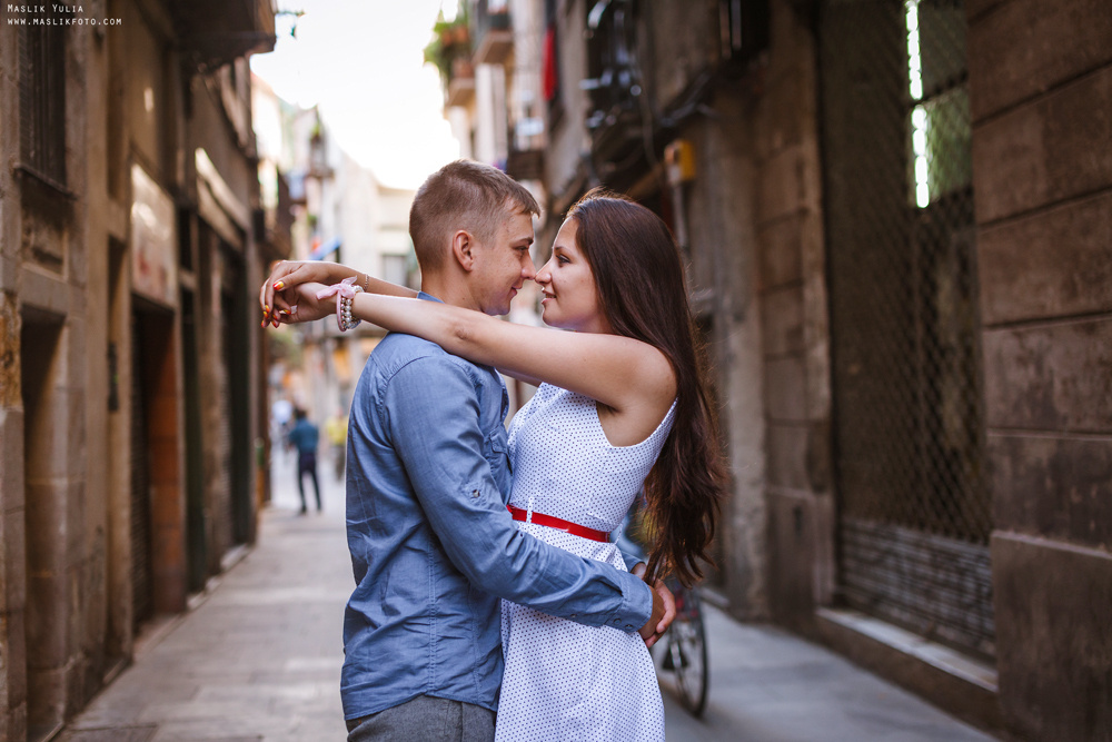 Летняя фотосессия в Барселоне. Фотограф в Барселоне Испании Маслик Юлия
