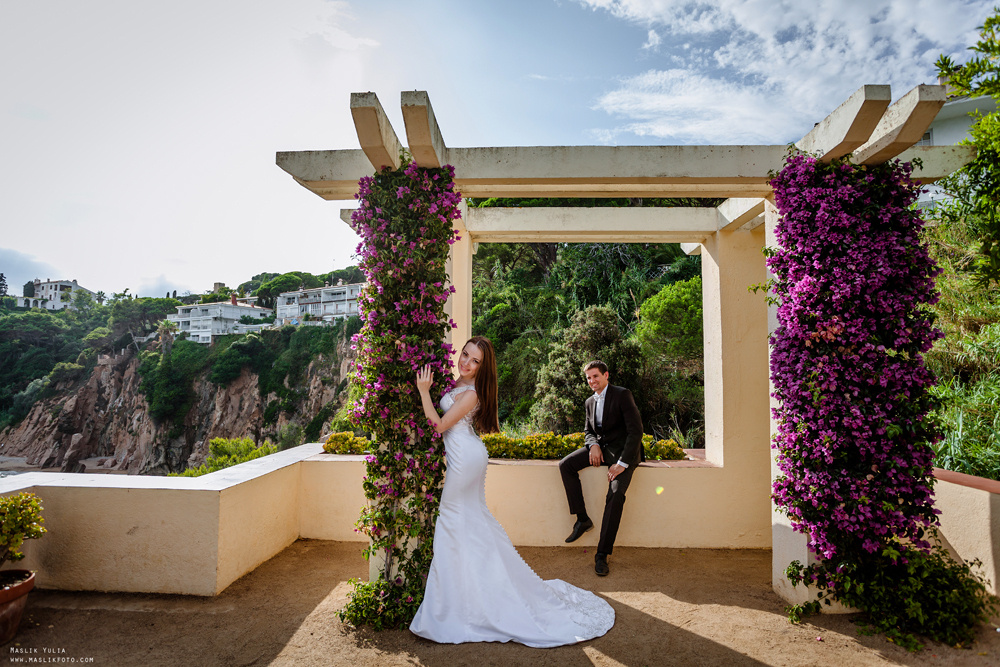 Sesja ślubna w Blanes - Hiszpania. Fotograf w Barcelonie Hiszpanii Maslik Yulia