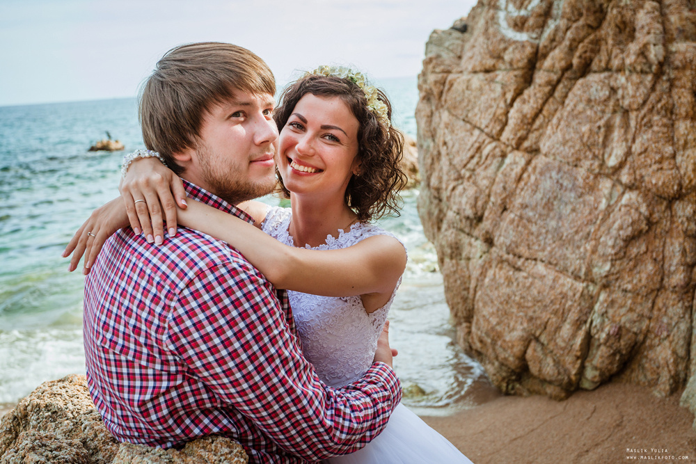 Wedding photo session in Lloret de Mar. Photographer in Barcelona Spain Maslik Yulia