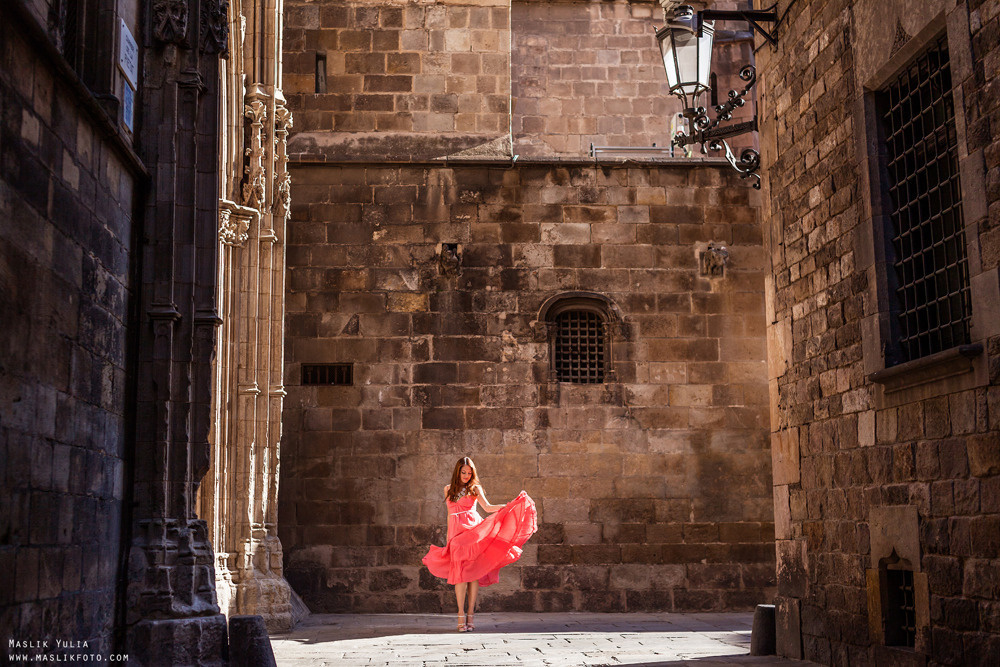 Индивидуальная фотосессия в Барселоне. Фотограф в Барселоне Испании Маслик Юлия