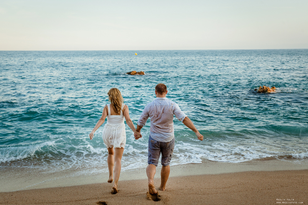 Нежная фотосессия в Барселоне. Фотограф в Барселоне Испании Маслик Юлия