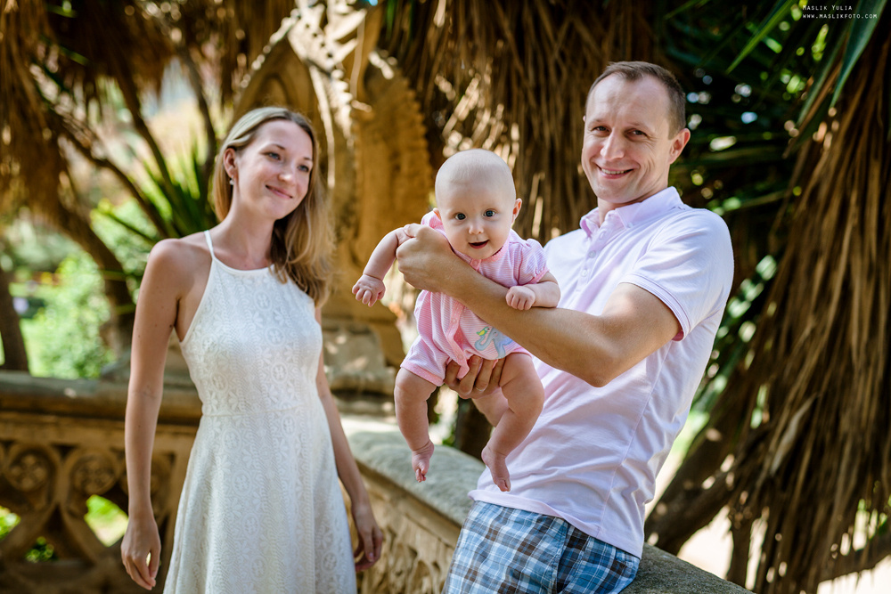 Летняя семейная фотосессия в Барселоне. Фотограф в Барселоне Испании Маслик Юлия