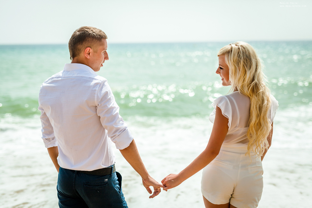 Sesja zdjęciowa w parku w Barcelonie. Fotograf w Barcelonie Hiszpanii Maslik Yulia