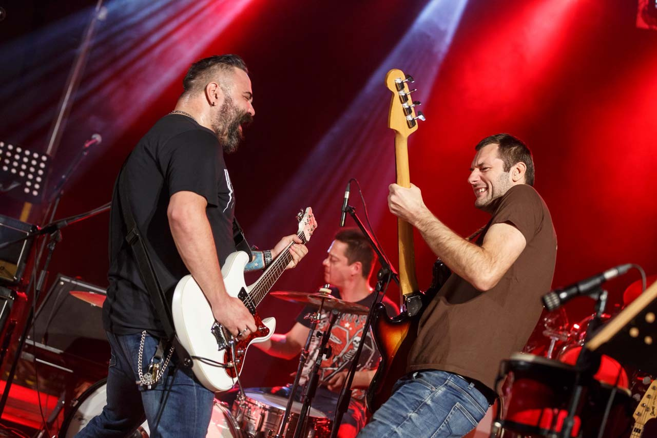 Moonshine Alligators bend u fantastičnom uživo nastupu u Novom Sadu.