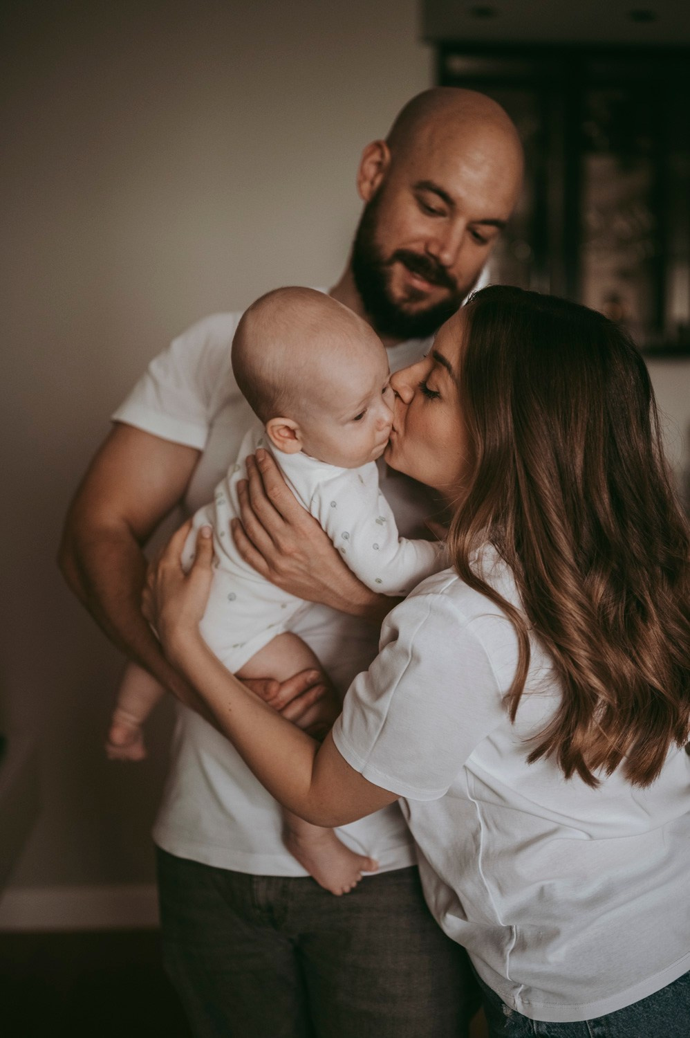 Dusan, Tanja i Luka / porodicno fotografisanje kod kuce. Deciji i porodicni fotograf u Beogradu Oksana Skendzic